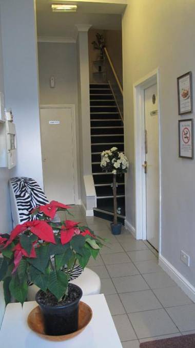 The Vale Apart Hotel