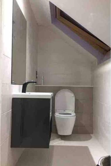 Private Double Room With New En-suite Shower Room