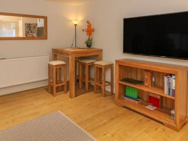 Flat 2 Galloway House