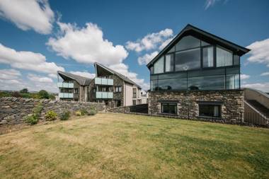 Carus House @ Carus Green