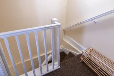 Highgate View Apartment