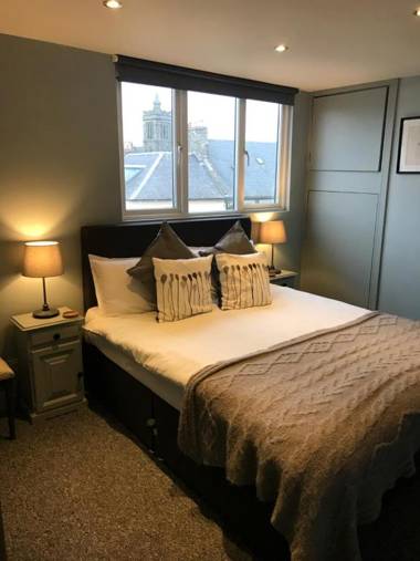 The Central Guesthouse