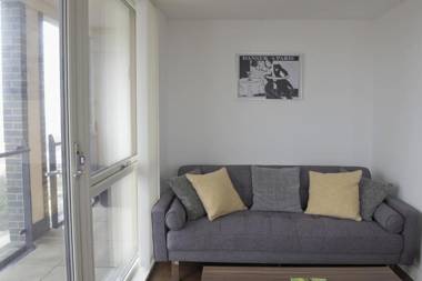 Toothbrush Apartments - Ipswich Waterfront South - Avalon Court