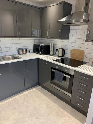 Marina/Ipswich Town Centre Apartment 5