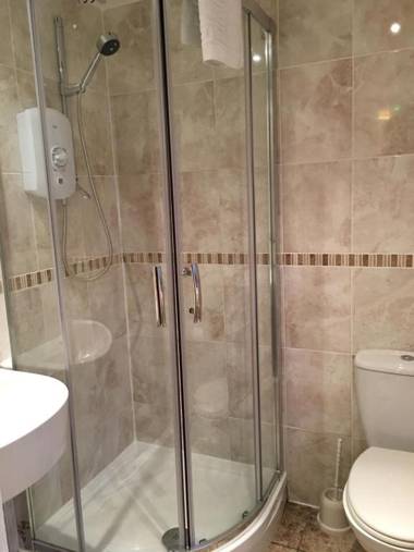 Carisbrooke Guest House