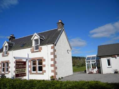 Rooms at Elmbank near Loch Ness