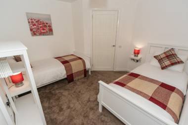 Silver Key Apartments