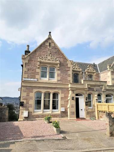 No 48 Castle View