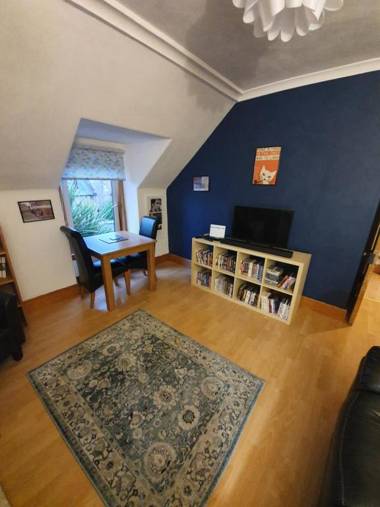 Kenneth Street Aparthotel