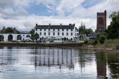 The Inveraray Inn BW Signature Collection