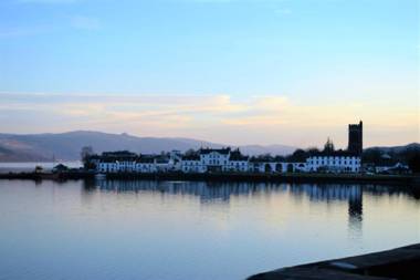 Newton Cottage North