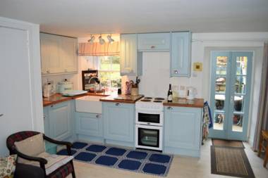 Newton Cottage North