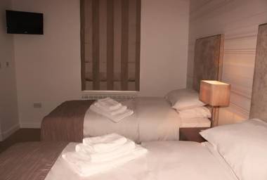 Mccafferty's Guesthouse Ilford Formerly O'Grady's