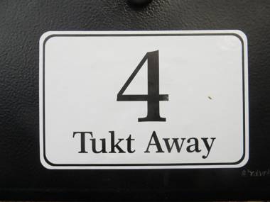 Tukt Away