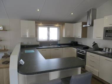 Lodge Hill Manor Park