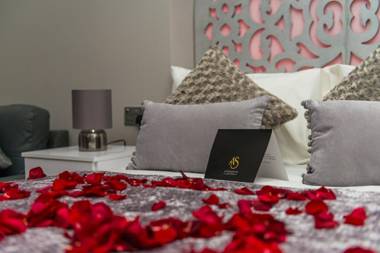 Aphrodite Suites Huddersfield