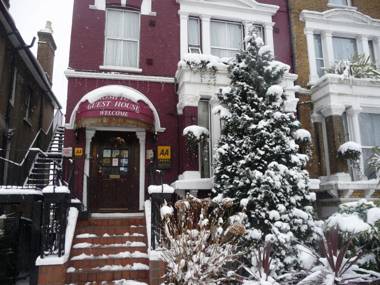 Crompton Guest House