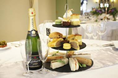 The Roundabout Hotel