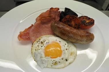 Magpies Restaurant with Rooms