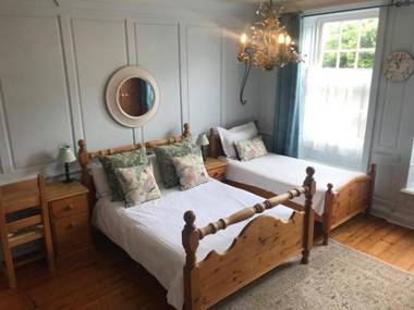 The Mansion House Hotel