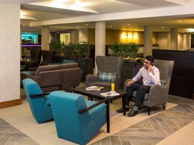 Mercure London Heathrow Airport