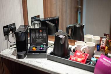 Crowne Plaza London Heathrow T4 an IHG Hotel