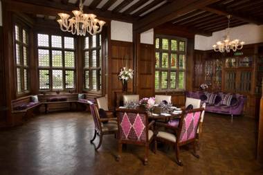Fanhams Hall Exclusive Collection