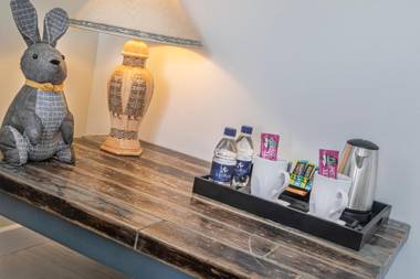 The Sleep-Inn Hare B&B