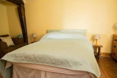 Huntlands Farm Bed & Breakfast