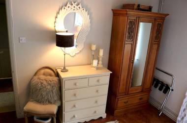 Mortimer Trail B and B