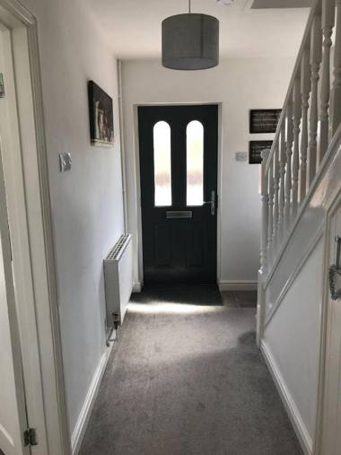 Raven House by RentMyHouse