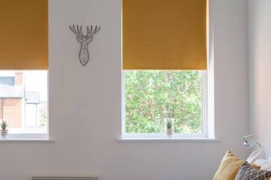 Victory Apartment by RentMyHouse