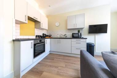 Apartment 3 Isabella House Aparthotel By RentMyHouse