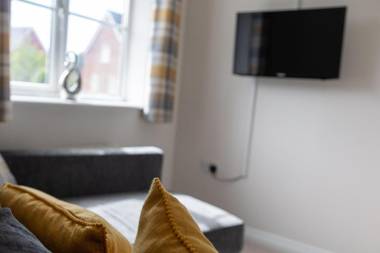 Finch House by RentMyHouse