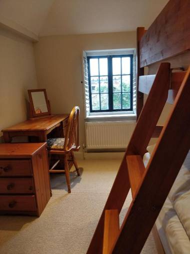 Henry VIII Cottage in the heart of Henley