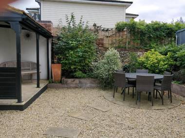 Henry VIII Cottage in the heart of Henley