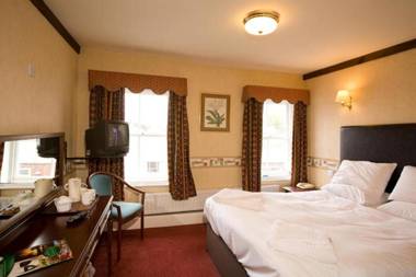 Bear Hotel by Greene King Inns