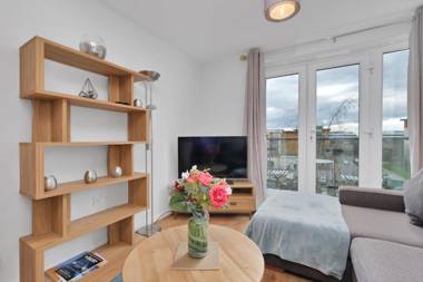 Parkhouse Serviced Apartment Hatfield Town Centre