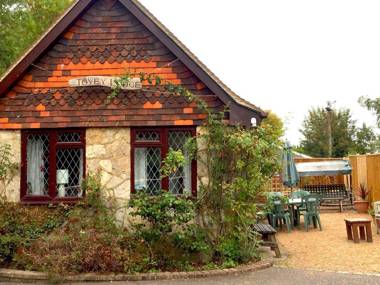 Tovey Lodge