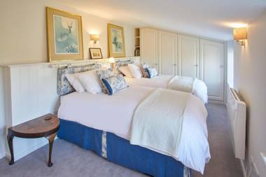 Host & Stay - Tithe Cottage