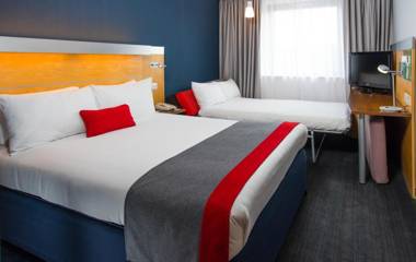 Holiday Inn Express Hemel Hempstead an IHG Hotel