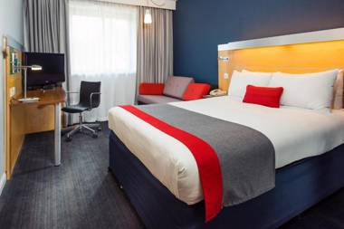 Holiday Inn Express Hemel Hempstead an IHG Hotel