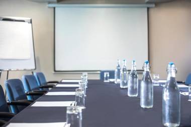 The Harlow Hotel By AccorHotels