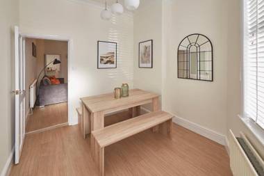 Host & Stay - Fountains Cottage