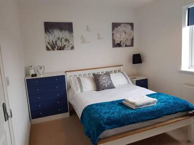 Ladysmith Complex - 8 Bedrooms