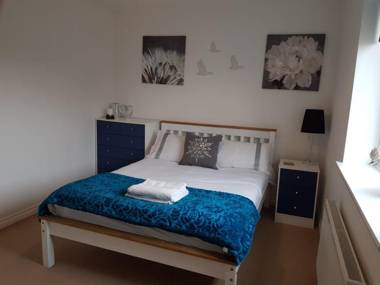 Ladysmith Complex - 8 Bedrooms