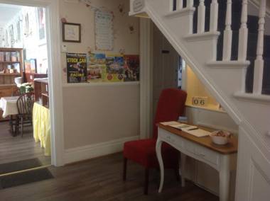 Cleasewood Guest House