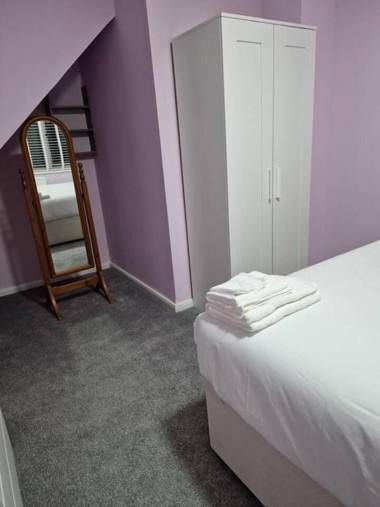 Beautiful and modern House in Gravesend Kent UK