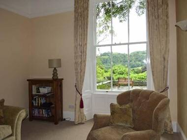 White Moss Wood Close