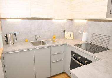 Whitsun Cottage - A cosy one bedroom Victorian cottage sleeping up to 3 guests